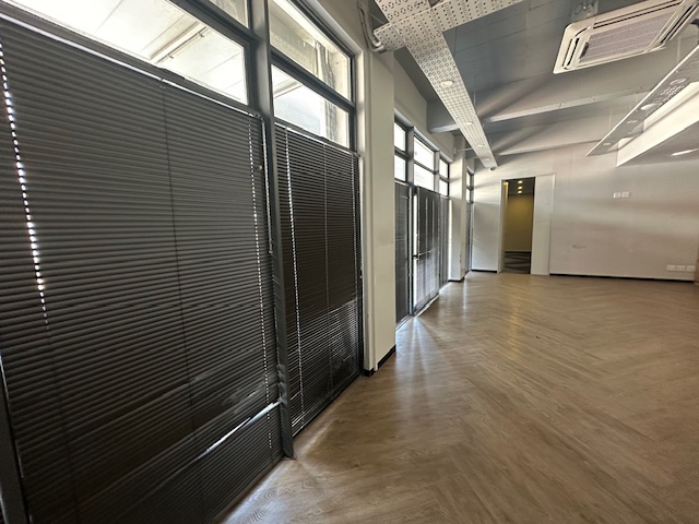 To Let commercial Property for Rent in Maitland Western Cape